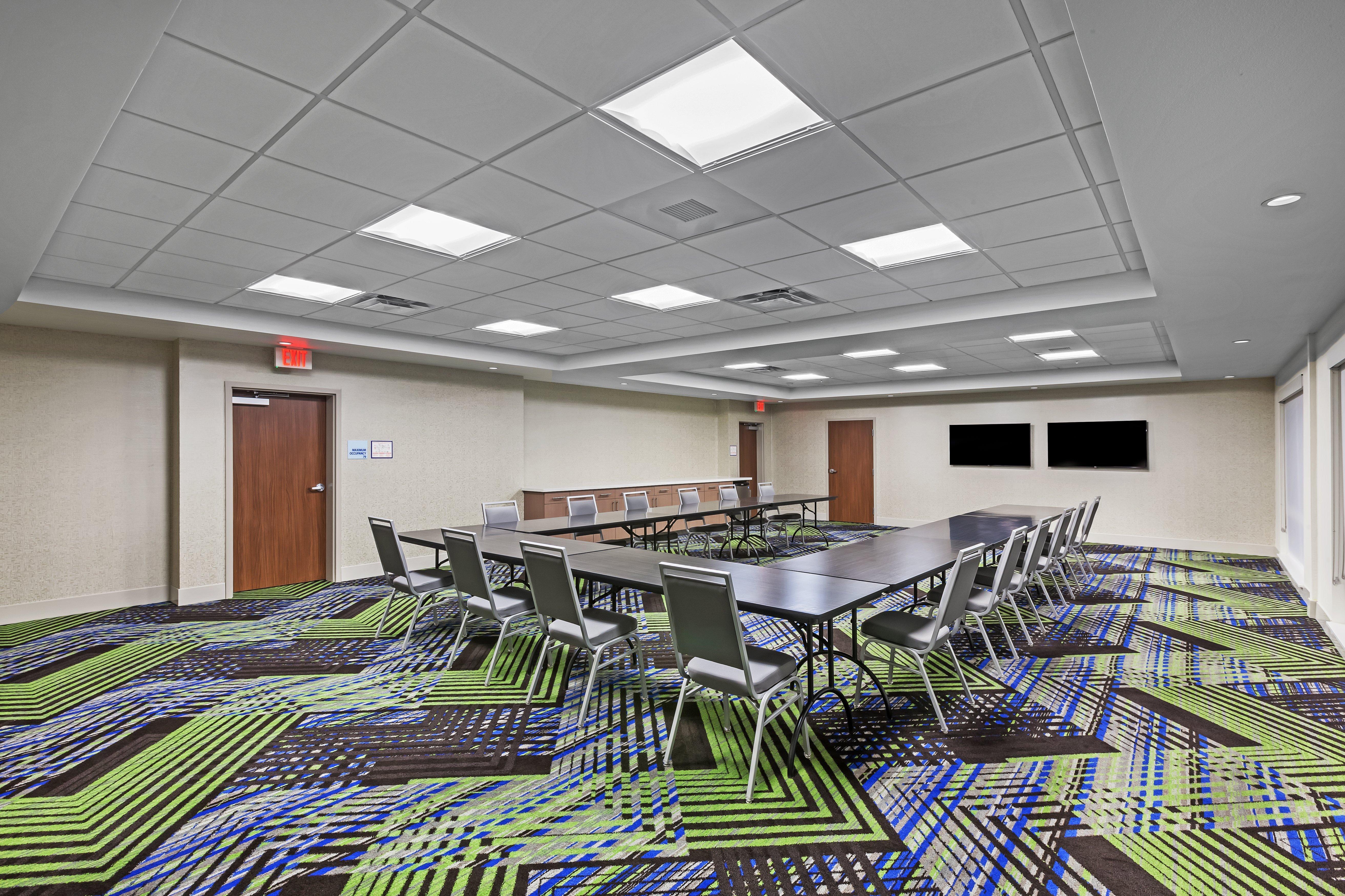 Holiday Inn Express And Suites Chanute By Ihg Zewnętrze zdjęcie